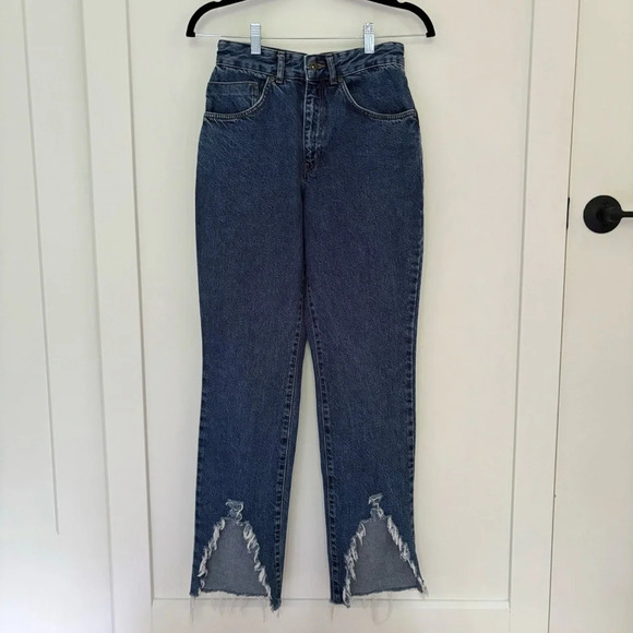 The Ragged Priest  Straight Leg Jeans Frayed Front Slit V Cut Ankle 28 Dark Blue - Picture 2 of 7